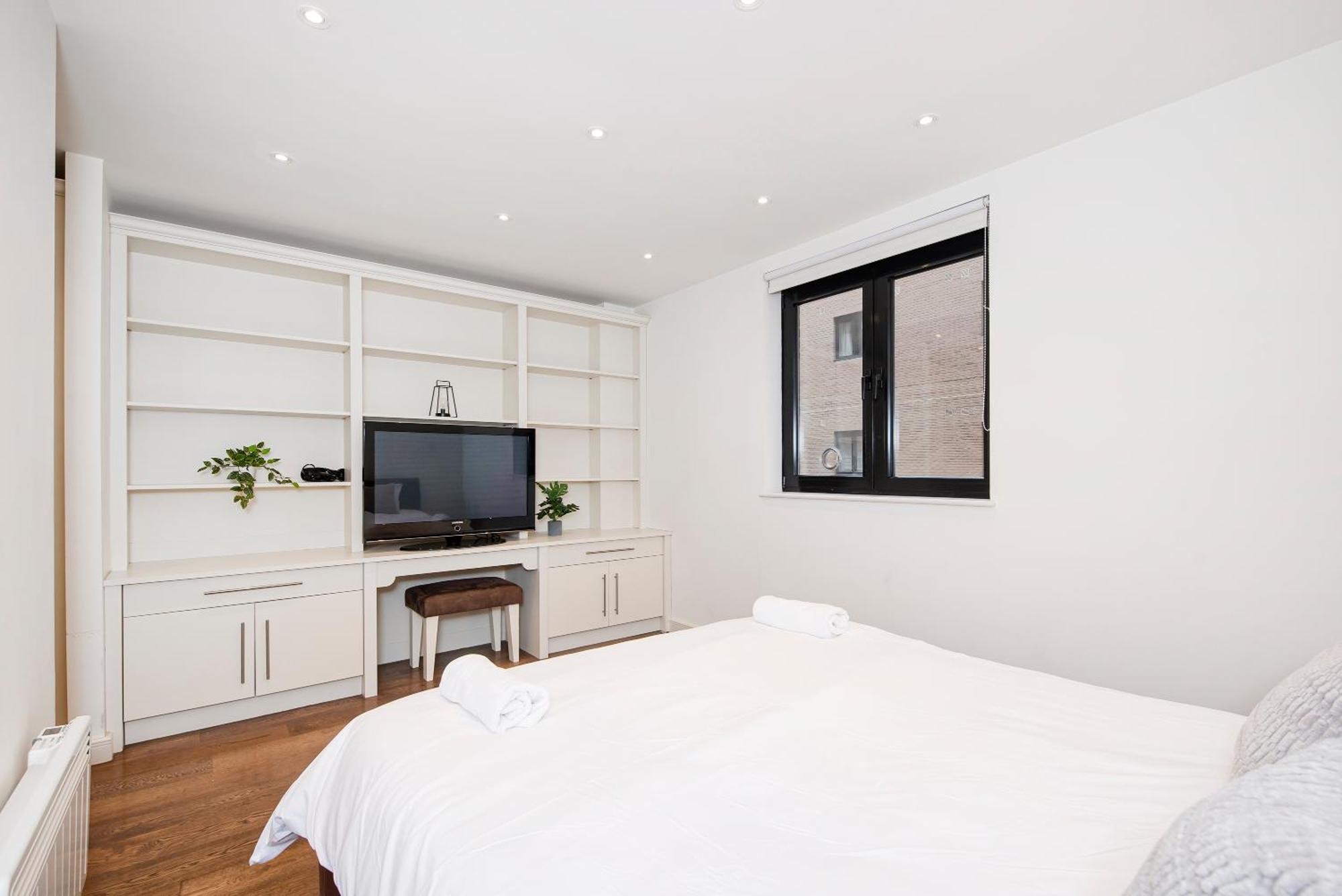 Central 2 Bed Maissonette Londen Buitenkant foto